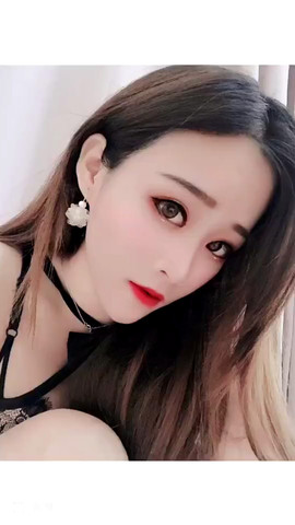 周金生珠宝店张总主播照片