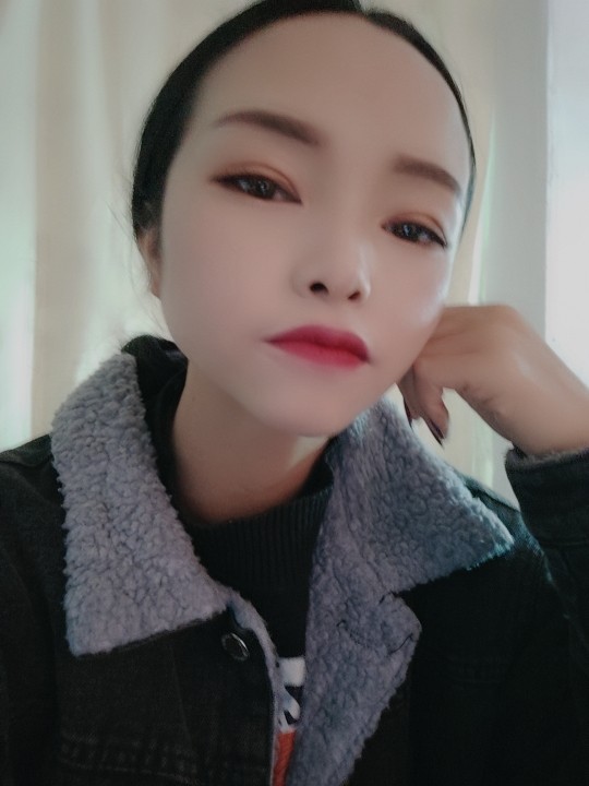 安好不好的主播照片