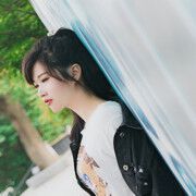 颜三岁♥聽心主播照片
