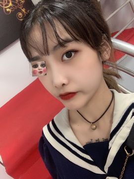 明明快点跑主播照片