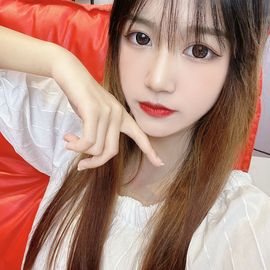 小虎牙✨主播照片
