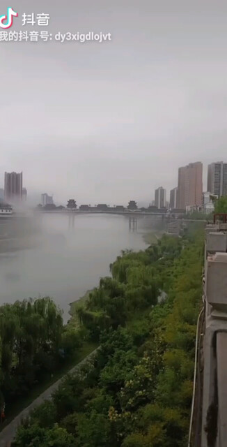 雨后成天上人間了