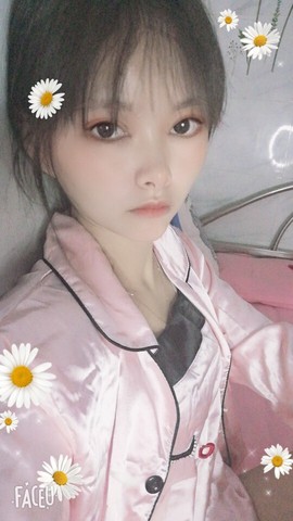 文字控、半夏主播照片