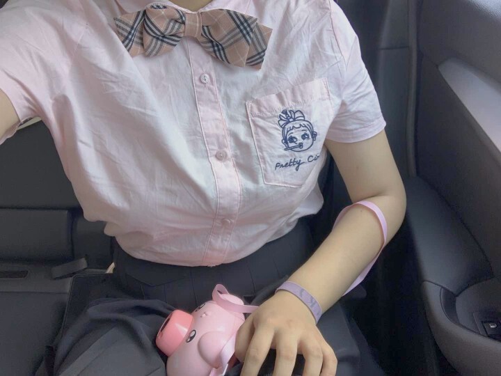 肉肉很可爱HC的主播照片