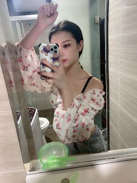 ^_^楚菲菲主播照片