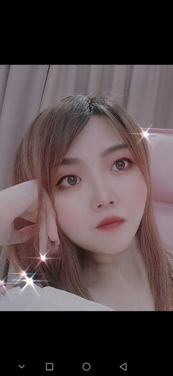 依依🌺星🌺城事主播照片
