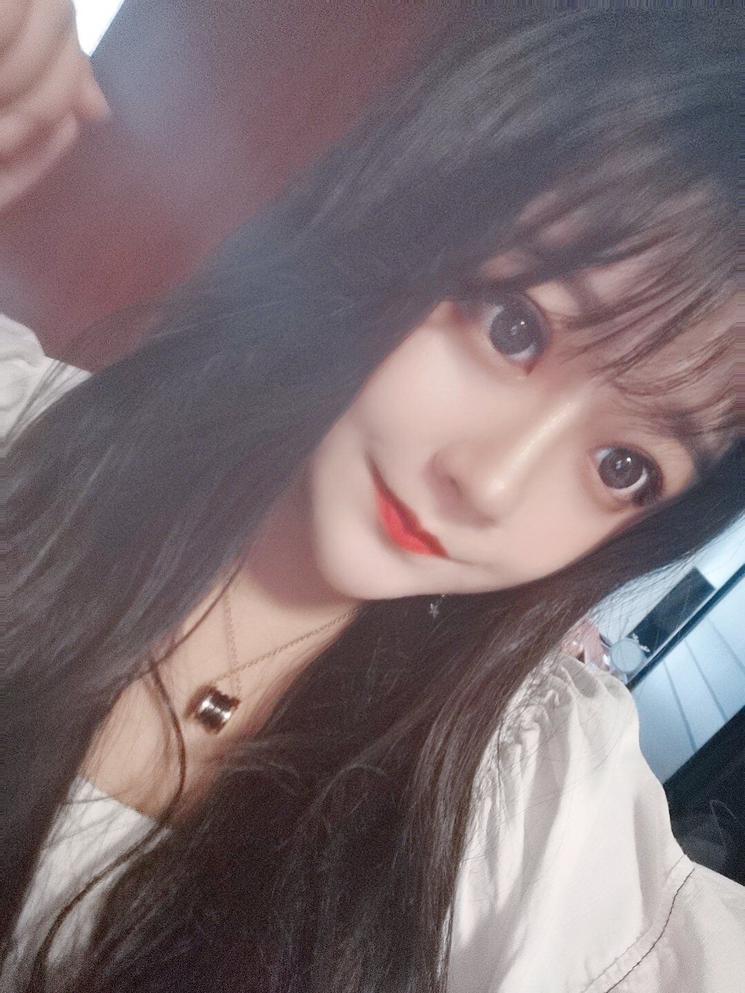 曈妹儿💜51818的图片