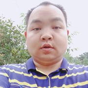 兴奋的开水瓶