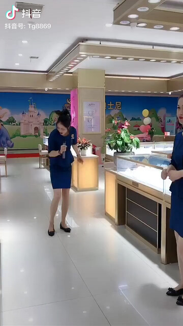 吧台姐妹们疯狂劲