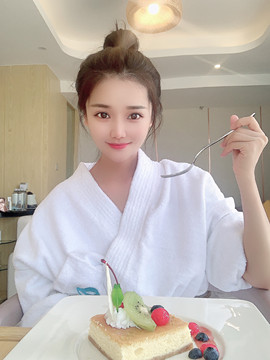 陈慧慧🥕早10晚8主播照片