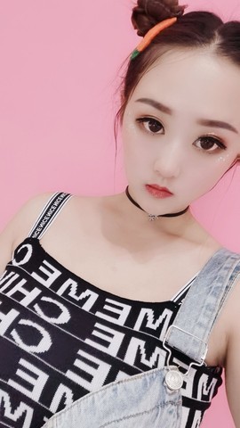 蜜乐*暂休主播照片