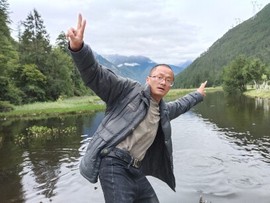 乐二娃祝大家五一快乐主播照片