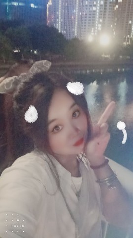 ♬默默✨小蛮宝☞🌜主播照片