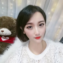 小黛西吖主播照片