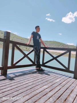 宠语者主播照片