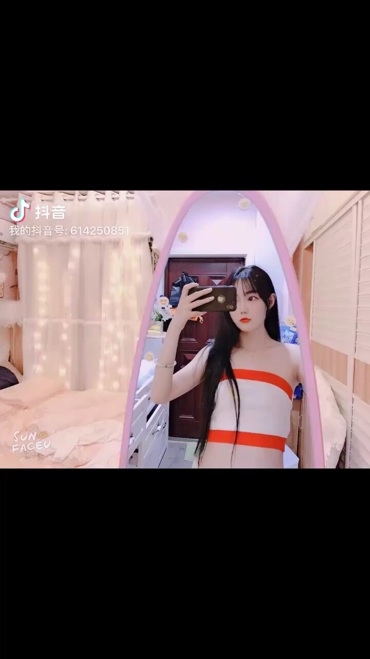 晚上8點(diǎn)見。