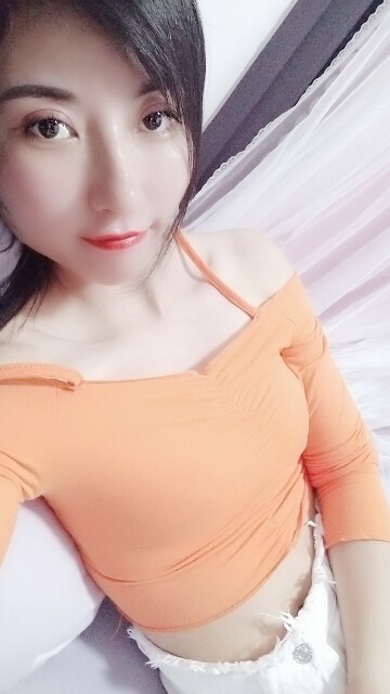 想念《小香儿》的主播照片