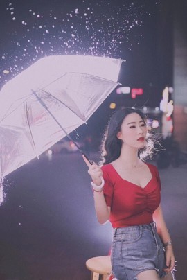 那塔莎主播照片