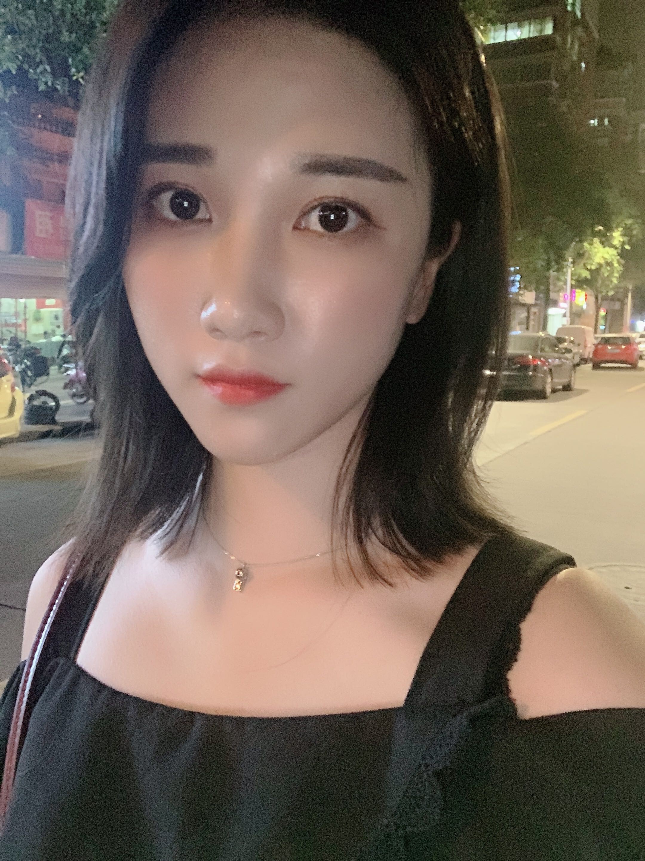 沐小错开播的主播照片