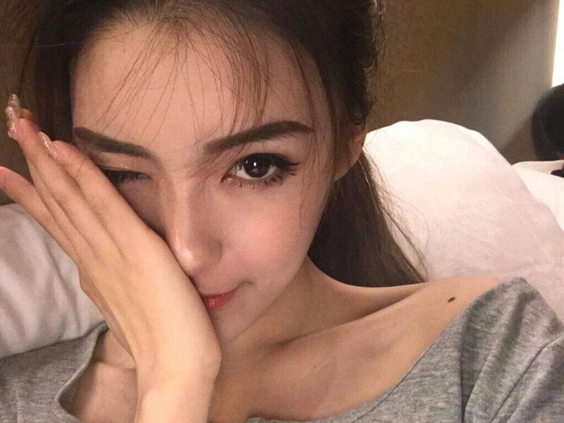 泠伶✨闲聊的主播海报