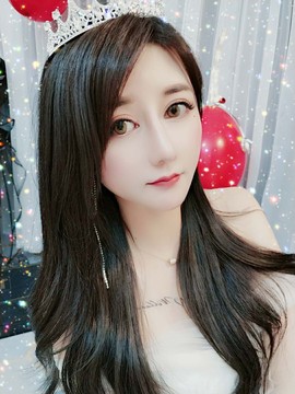 曼曼🌙暂停直播主播照片