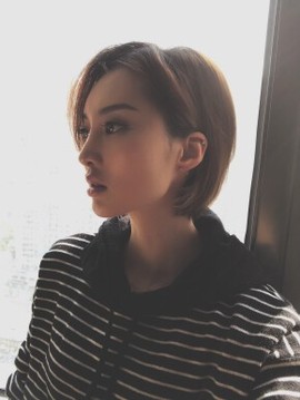 逐光路主播照片