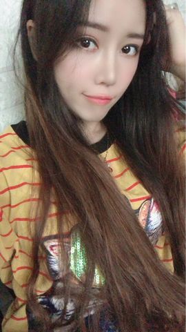 依芝の自闭中主播照片