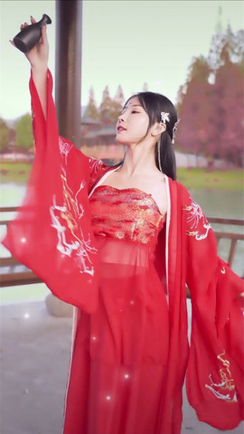 陆七萬主播照片