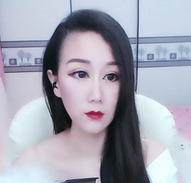 素雅依依暂休主播照片