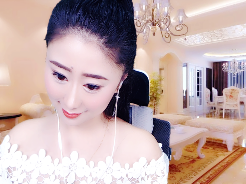 聆听~福妞儿的图片