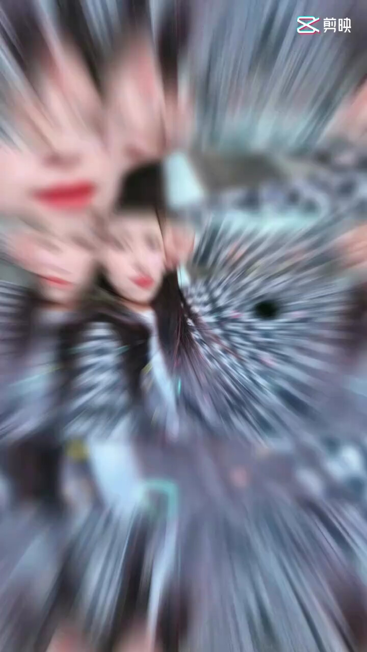 生活很好，记得微笑。