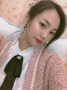新主播❤周维维主播照片