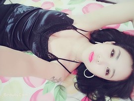 疯狂的药药宝贝主播照片