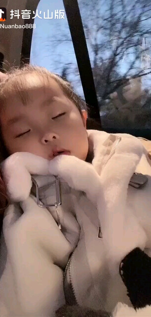 /窃笑/窃笑可爱不？