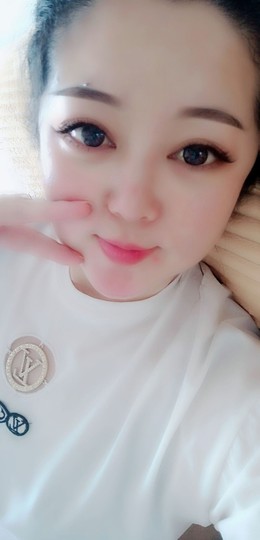 🥬微胖女神🥬佳煊主播照片
