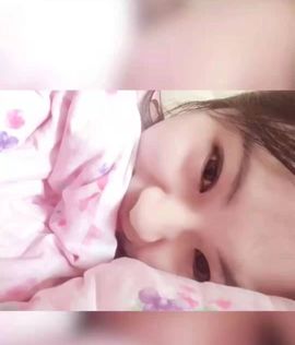 小艾回湖北不定时播主播照片