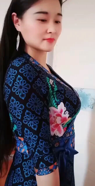 怎能忘了你是谁