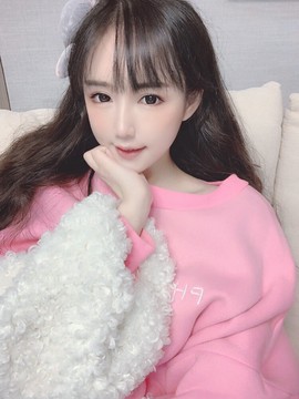 小小凡🎤（8点播）主播照片