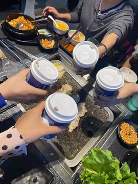 高山上的雪不定时播主播照片