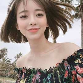 小明月的跟班爵位啦的图片