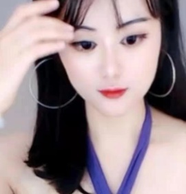 周七周七周七主播照片