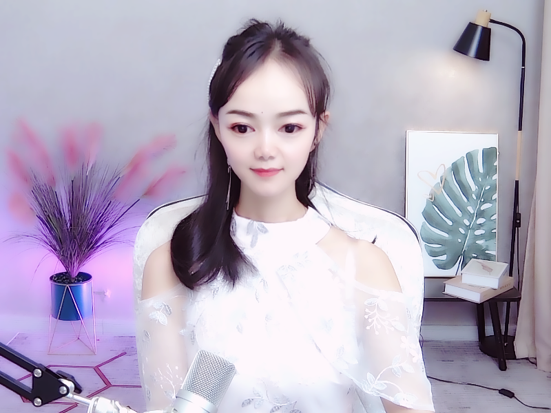 小明月生病晚上休的图片