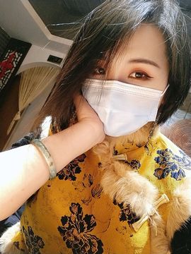 茶茶腰疼休息一晚的图片