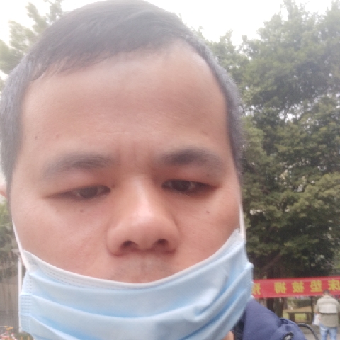龙兄虎主播照片