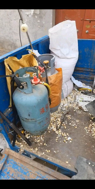 大叔的全自动化爆米花