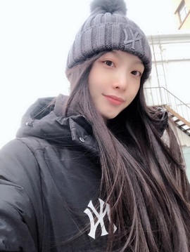 鑫儿～主播照片