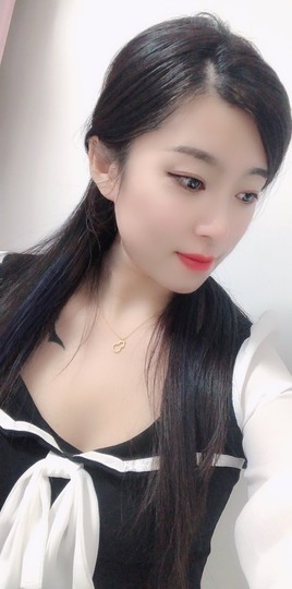 小雅代理ღ好运来主播照片