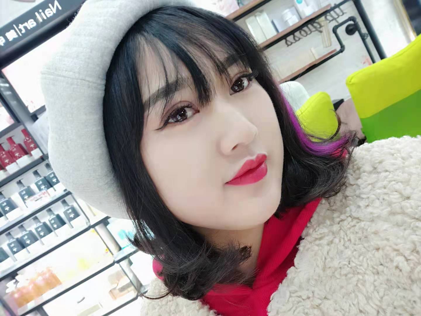 肉肉的瑾沫💃的图片