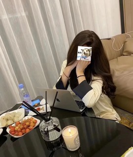 女朋友哦主播照片