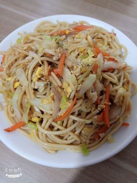 笑笑暂退主播照片